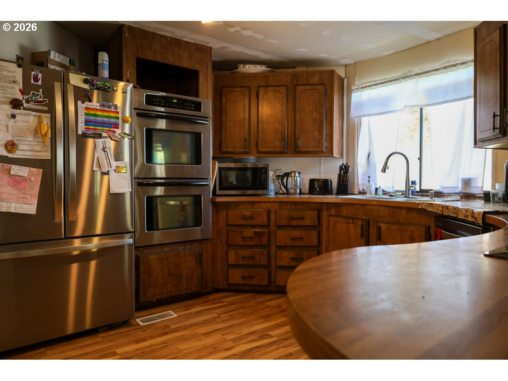 515 Rugh Lane Lakeside, OR 97449 - Photo 9 of 41