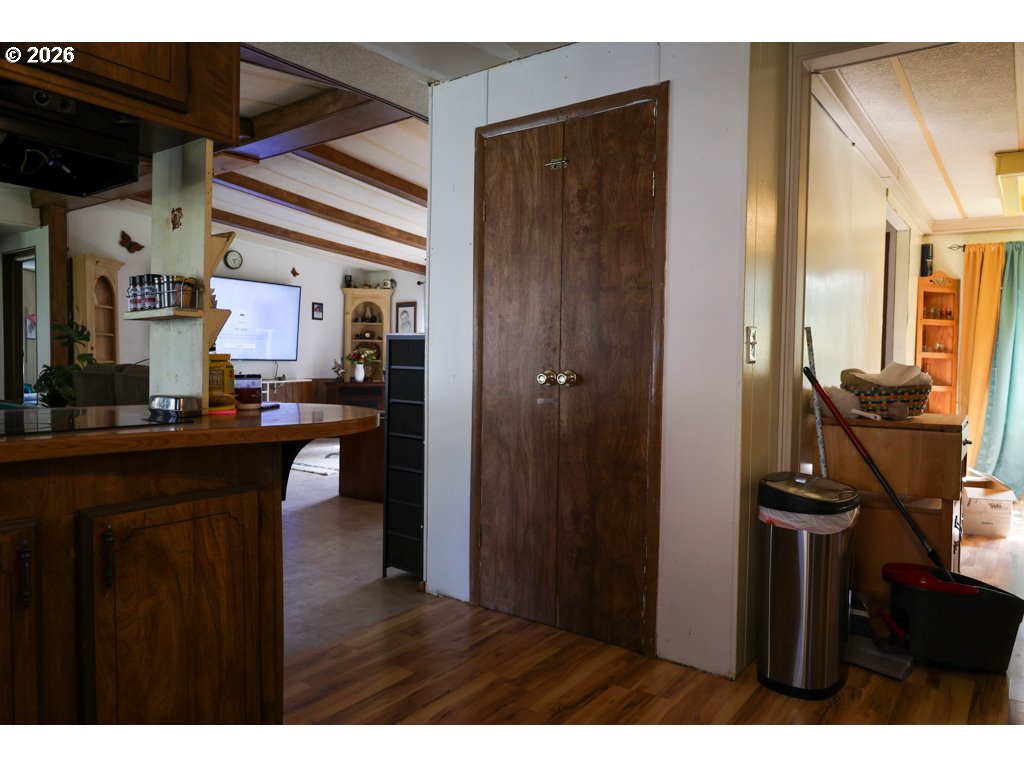 515 Rugh Lane Lakeside, OR 97449 - Photo 10 of 41