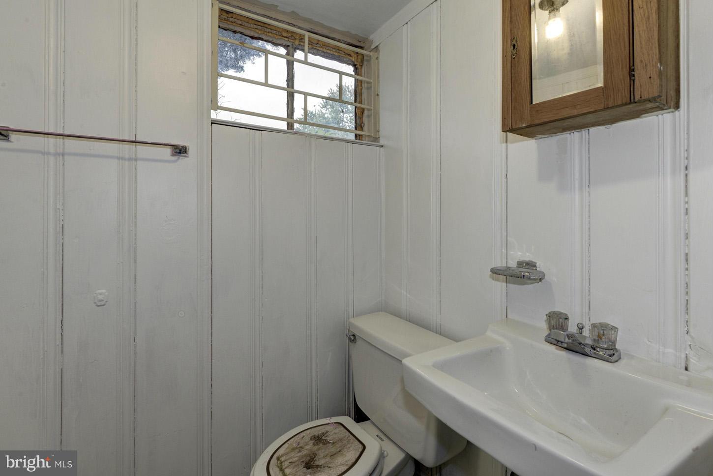 4879 Montgomery Road Ellicott City, MD 21043 - Photo 21 of 25 Powder Room