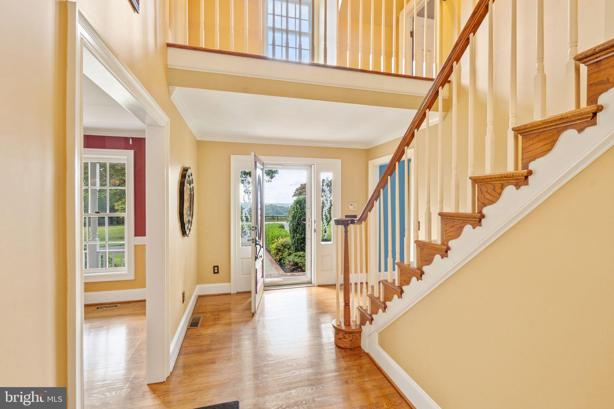 39686 Thomas Mill Road Leesburg, VA 20175 - Photo 24 of 104 Foyer