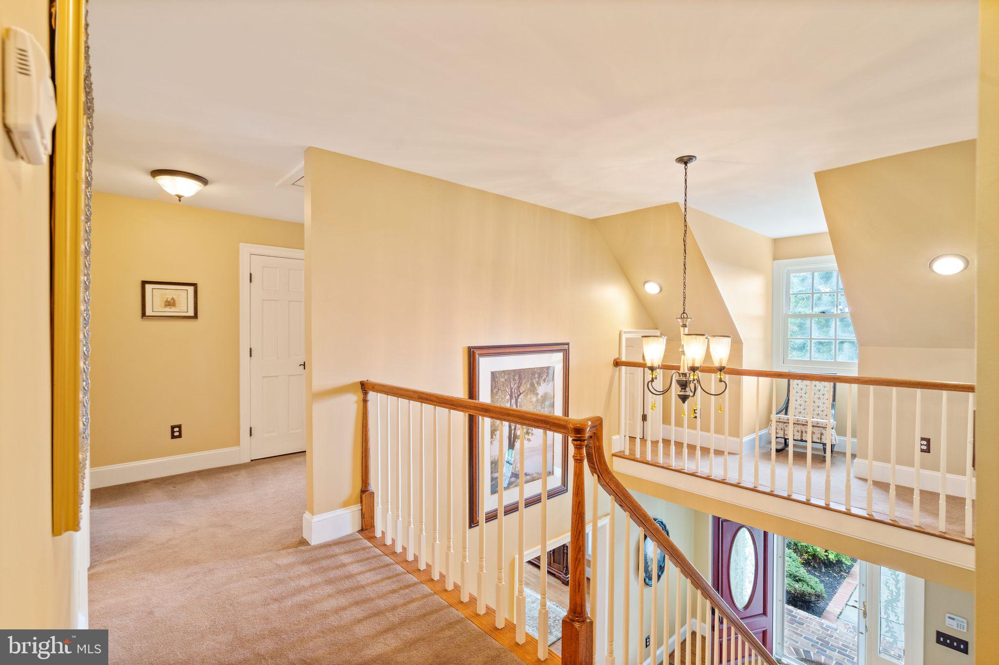 39686 Thomas Mill Road Leesburg, VA 20175 - Photo 52 of 104 Upstairs landing