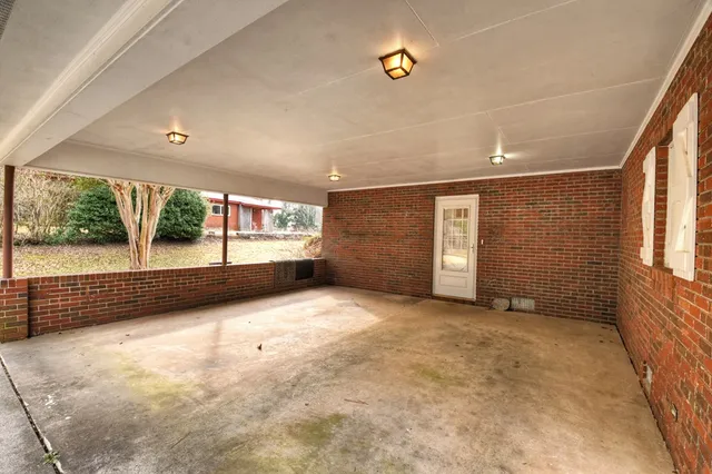 $349,900 | 330 Colonial Avenue, Copperhill, TN 37317