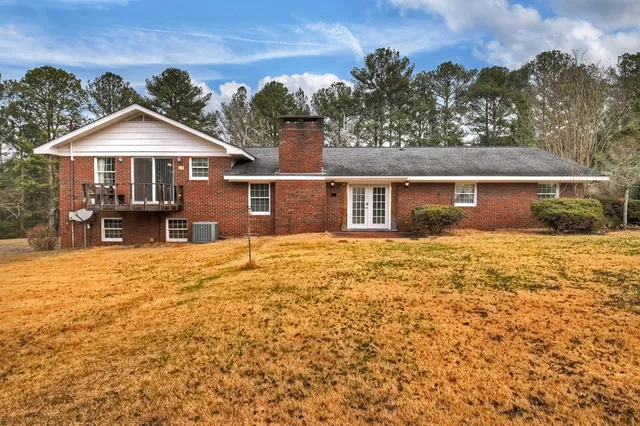 $349,900 | 330 Colonial Avenue, Copperhill, TN 37317