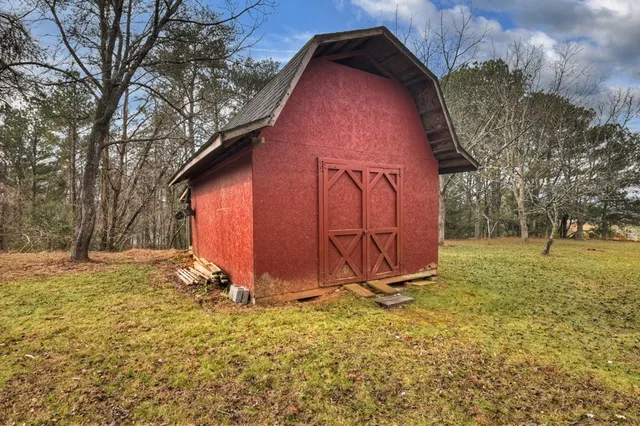 $349,900 | 330 Colonial Avenue, Copperhill, TN 37317