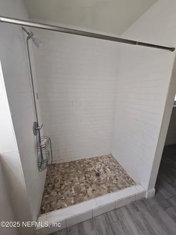 $1,200 | 2005 Morehouse Road, Jacksonville, FL 32209