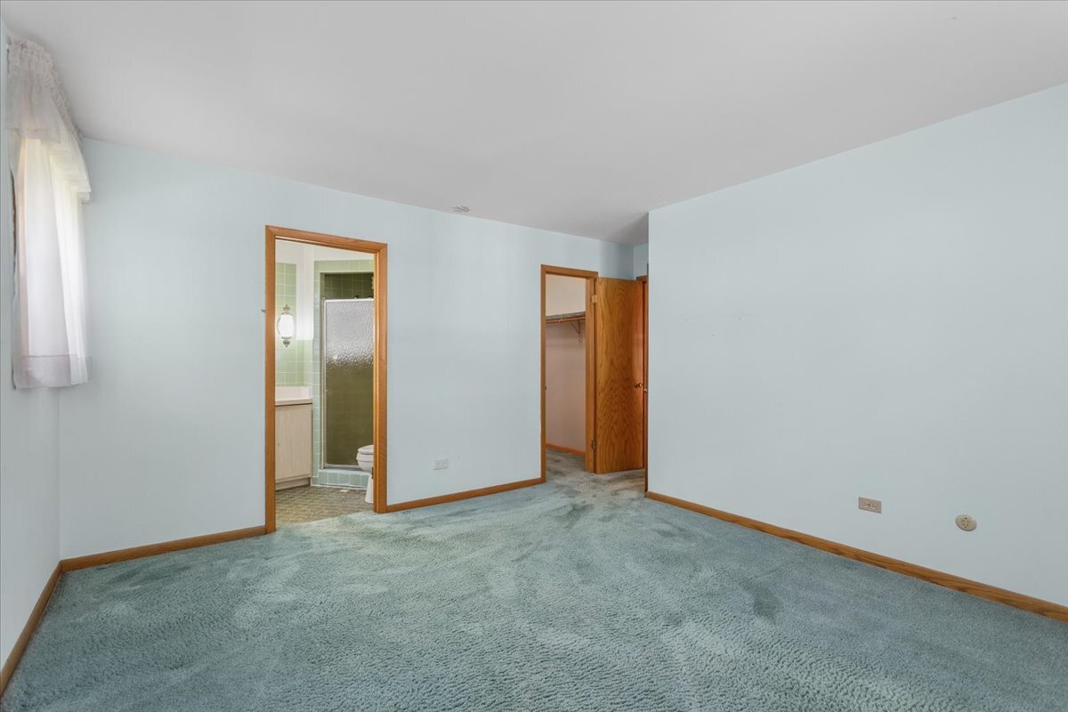 69 Lincoln Avenue, Unit 1S Riverside, IL 60546 - Photo 15 of 28