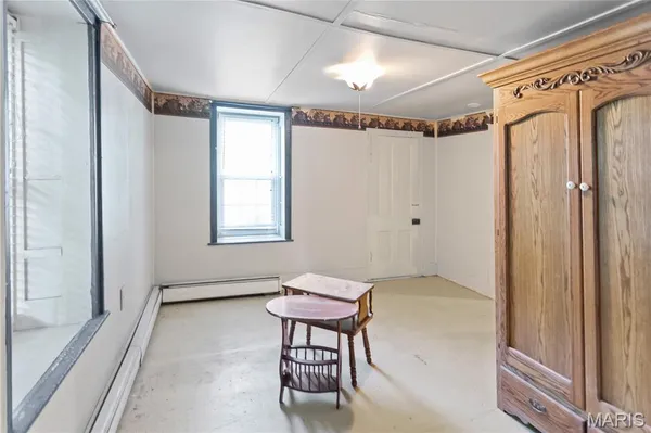 $155,000 | 692 North Eldred-hillview Road, Hillview, IL 62050