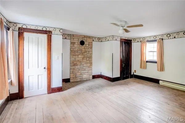 $155,000 | 692 North Eldred-hillview Road, Hillview, IL 62050