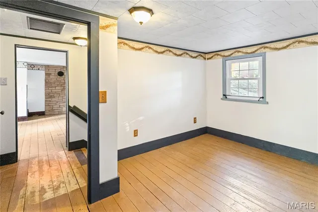 $159,000 | 692 North Eldred-hillview Road, Hillview, IL 62050