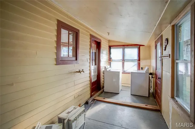 $159,000 | 692 North Eldred-hillview Road, Hillview, IL 62050