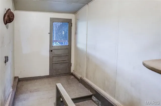 $159,000 | 692 North Eldred-hillview Road, Hillview, IL 62050