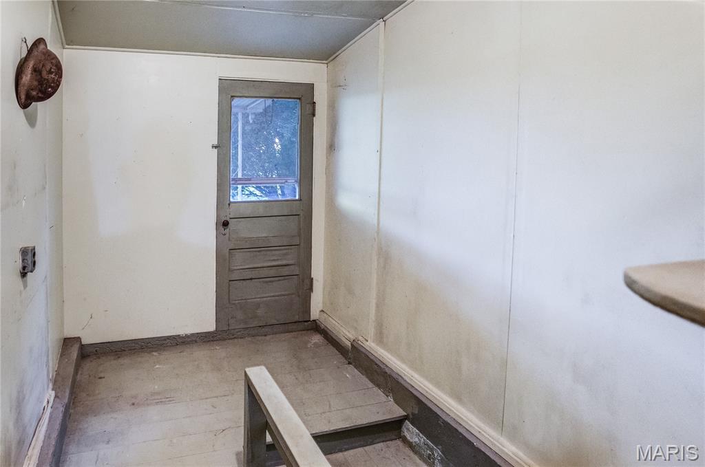 692 North Eldred-hillview Road Hillview, IL 62050 - Photo 35 of 64