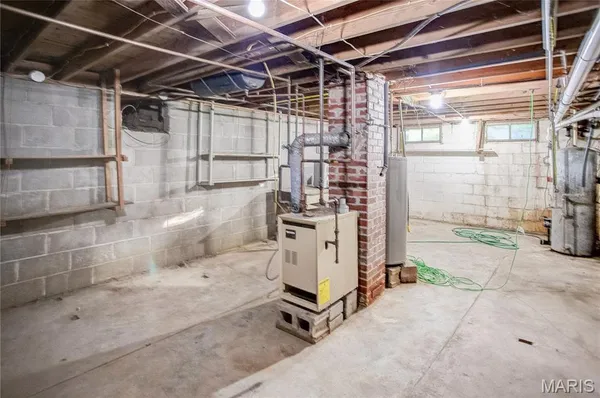 $155,000 | 692 North Eldred-hillview Road, Hillview, IL 62050