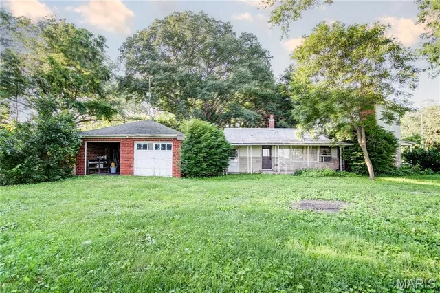 $159,000 | 692 North Eldred-hillview Road, Hillview, IL 62050