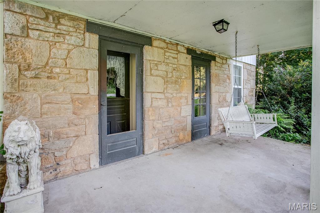 692 North Eldred-hillview Road Hillview, IL 62050 - Photo 4 of 64