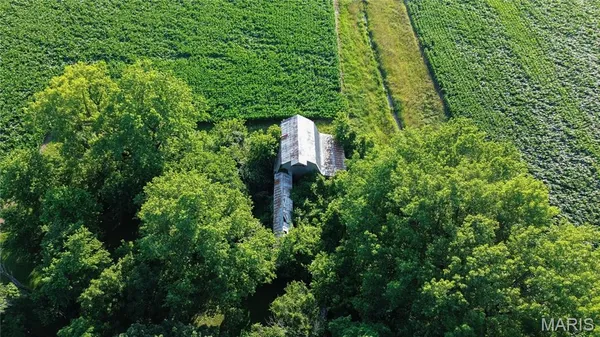 $155,000 | 692 North Eldred-hillview Road, Hillview, IL 62050