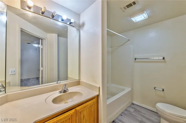 $1,300 | 7111 South Durango Drive, Unit 107, Las Vegas, NV 89113