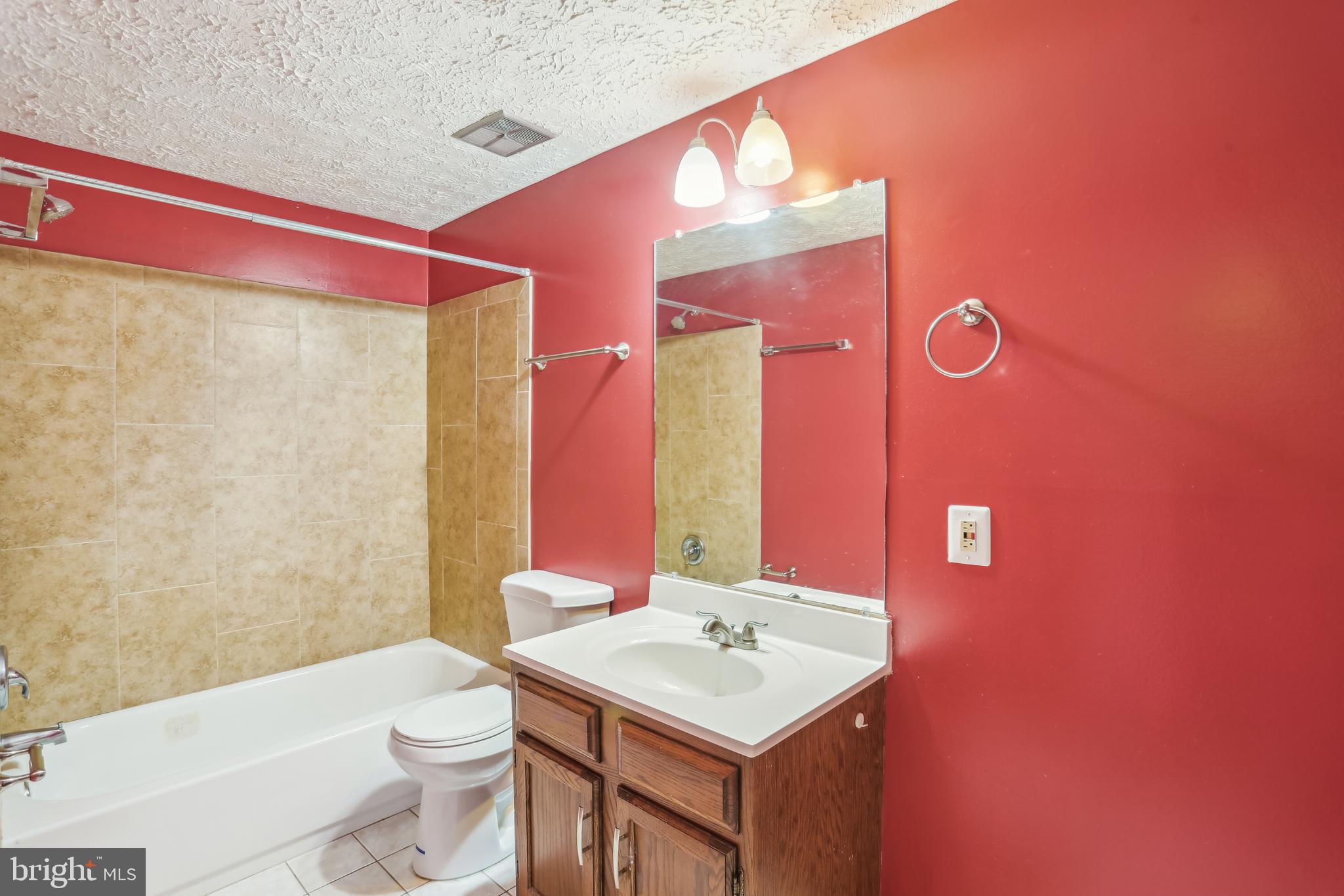 416 Legato Terrace Silver Spring, MD 20901 - Photo 22 of 32 Second Floor Bathroom