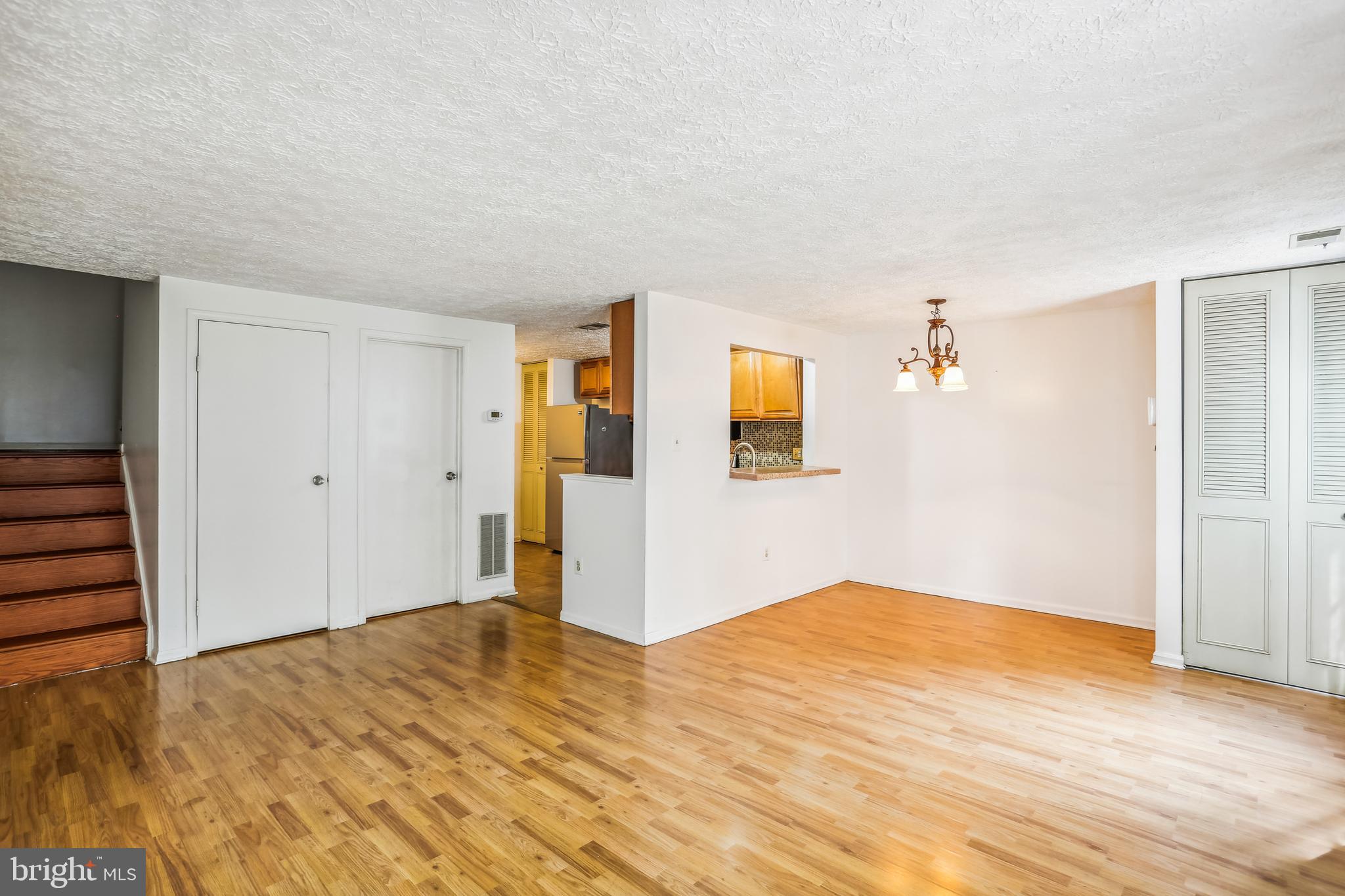416 Legato Terrace Silver Spring, MD 20901 - Photo 7 of 32 Living Room