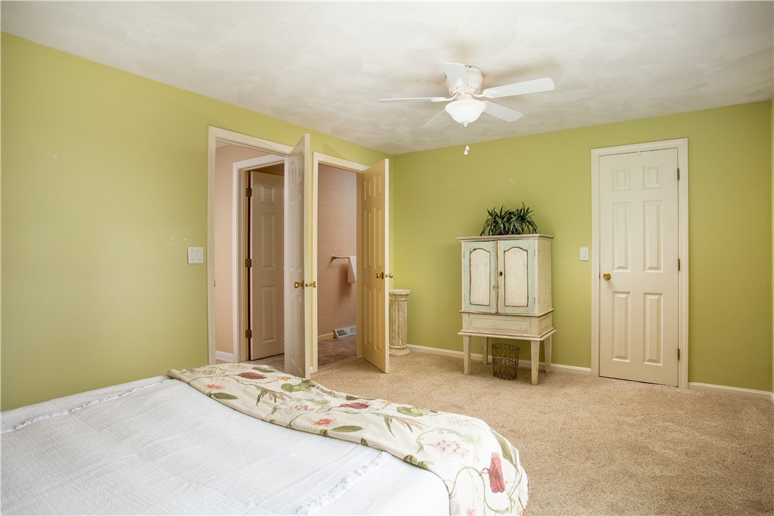 236 Old Forge Road, Unit 4 Warwick, RI 02818 - Photo 13 of 30