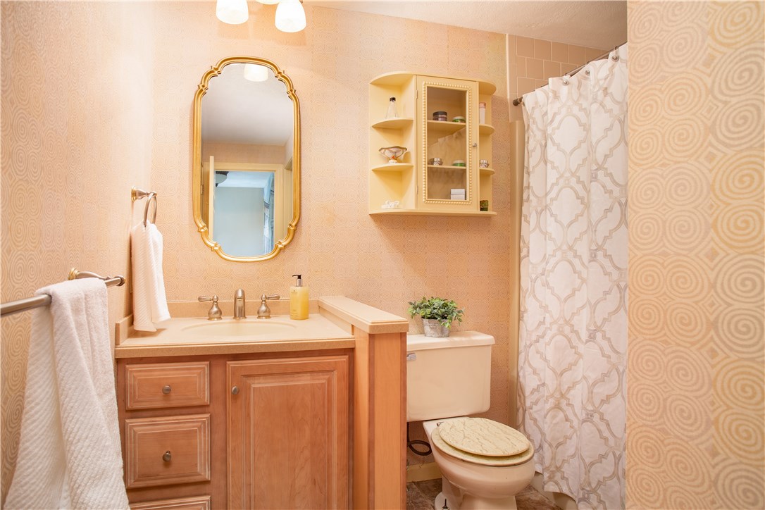 236 Old Forge Road, Unit 4 Warwick, RI 02818 - Photo 17 of 30