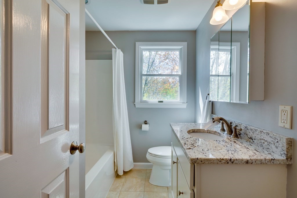 16 Joseph Way Reading, MA 01867 - Photo 12 of 25