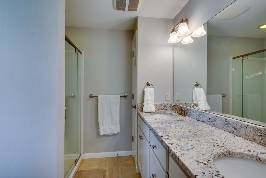 16 Joseph Way Reading, MA 01867 - Photo 13 of 25