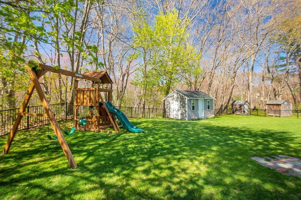 16 Joseph Way Reading, MA 01867 - Photo 19 of 25