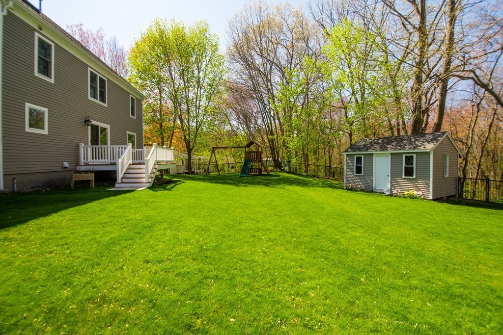 16 Joseph Way Reading, MA 01867 - Photo 20 of 25