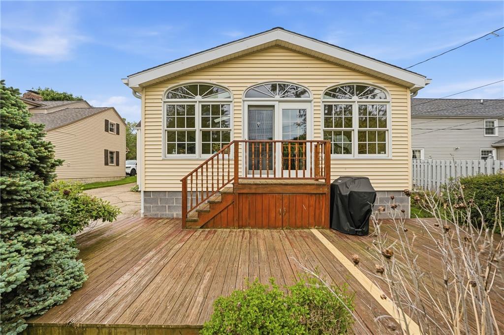 1325 Stanton Street Sharon, PA 16146 - Photo 5 of 33