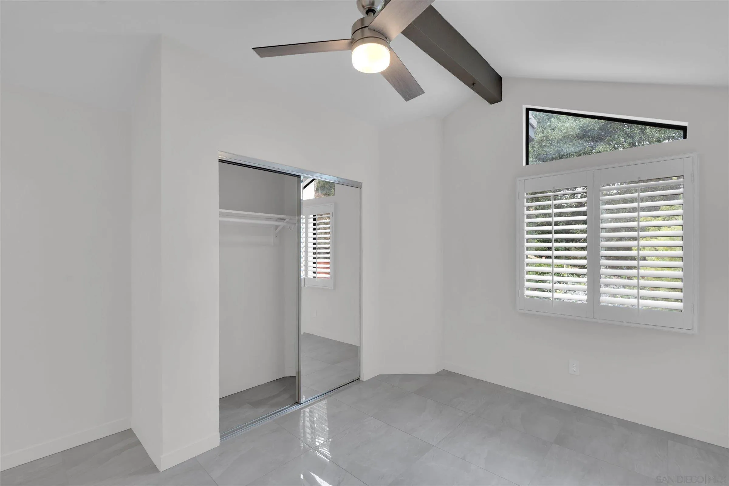 6426 Caminito Listo San Diego, CA 92111 - Photo 24 of 48 a view of empty room with window