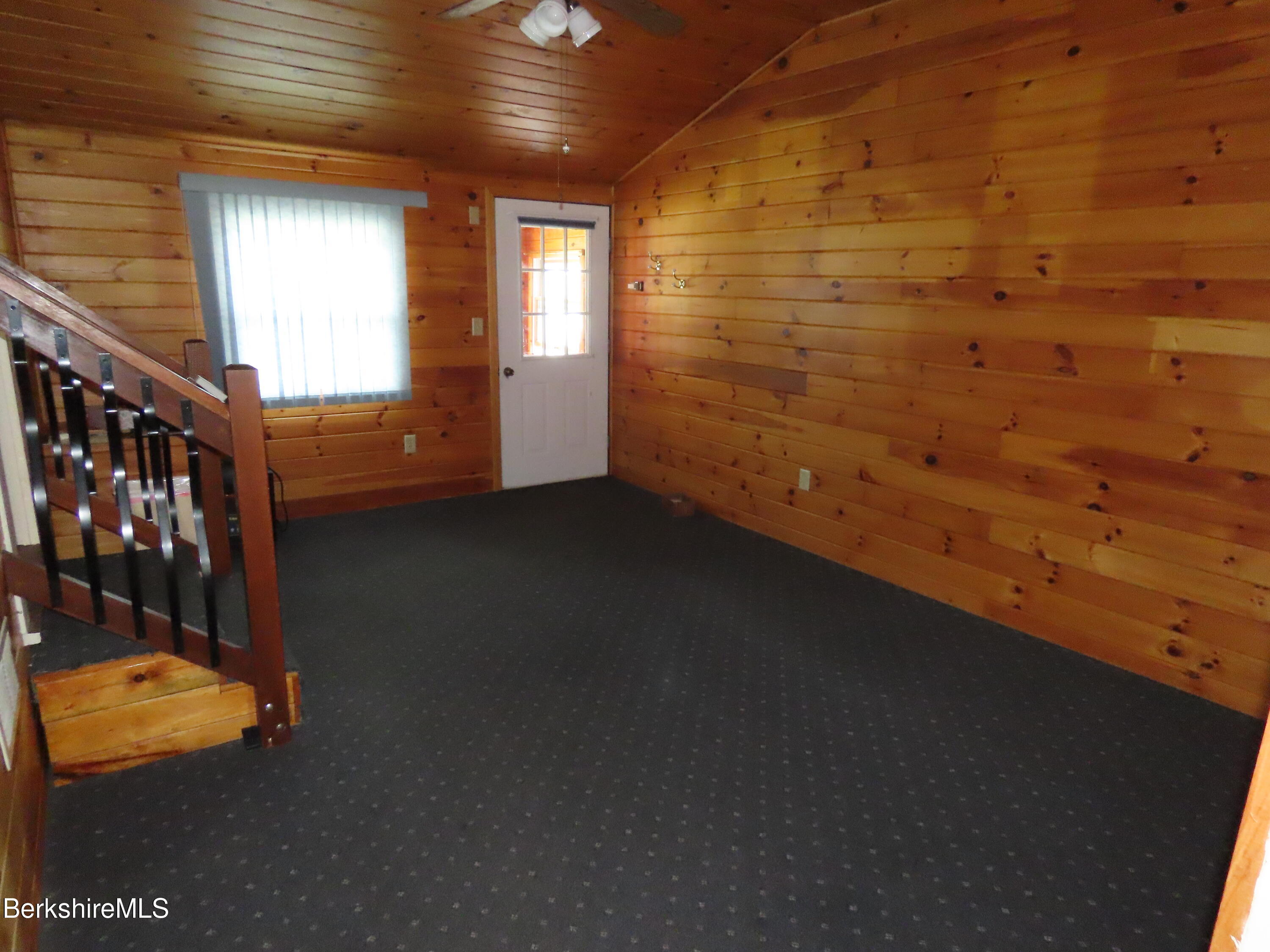 716 Daniels Road Clarksburg, MA 01247 - Photo 15 of 55 Den