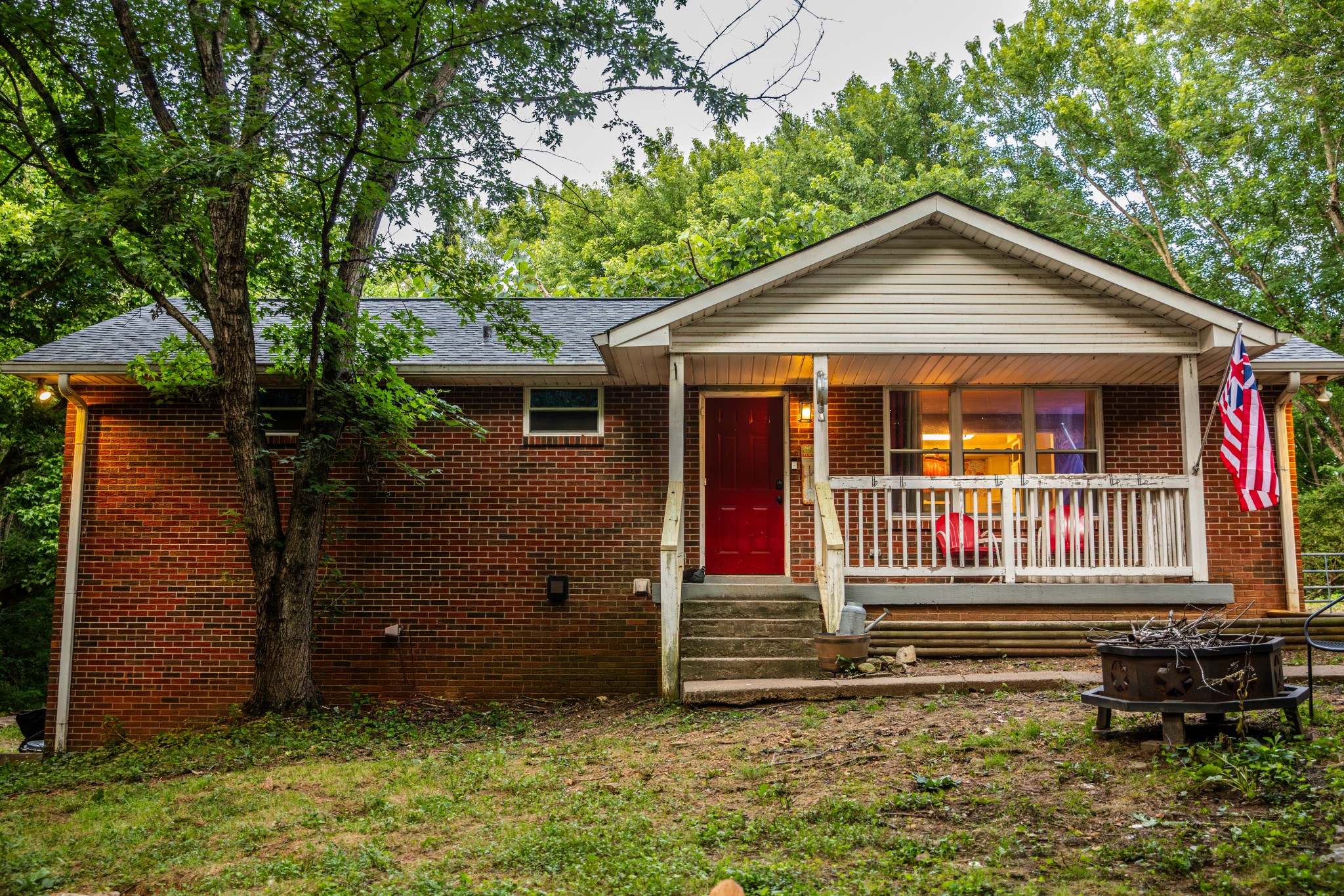 1011 Issac Clifton Road Chapmansboro, TN 37035 - Photo 3 of 34