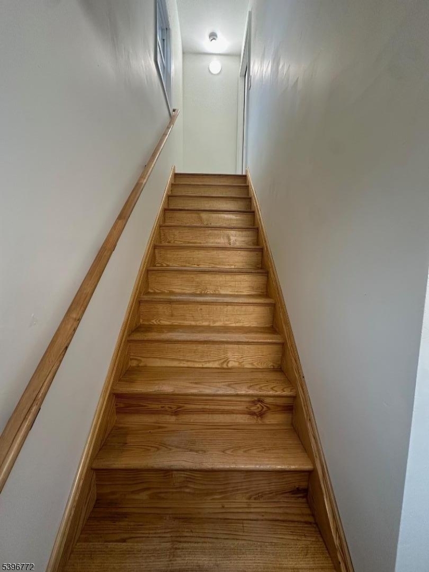 112 Fairview Avenue, Unit 2 Middlesex, NJ 08846 - Photo 2 of 29