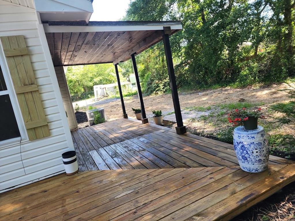 603 Southeast 3rd Street Carrabelle, FL 32322 - Photo 7 of 31