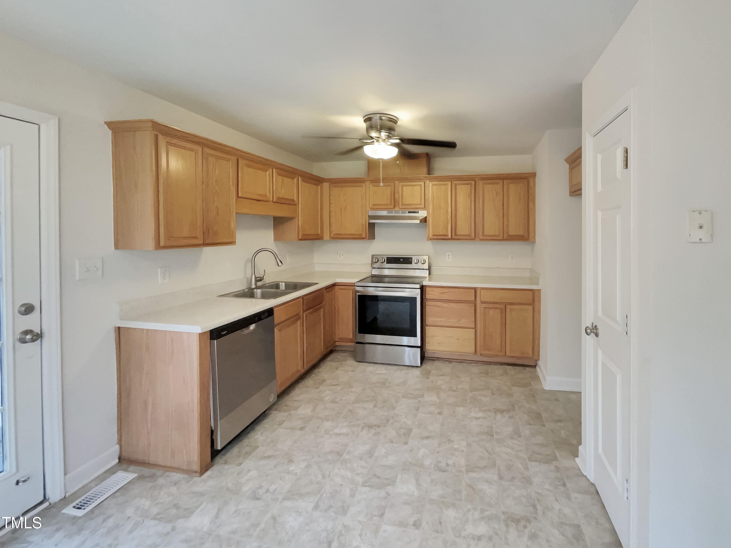 1001 Kavkaz Street Raleigh, NC 27610 - Photo 7 of 18 photo_09