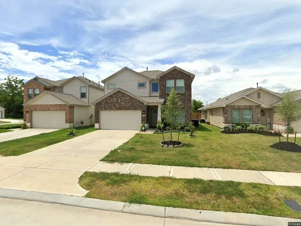 $2,450 | 607 Montebello Court, Rosharon, TX 77583