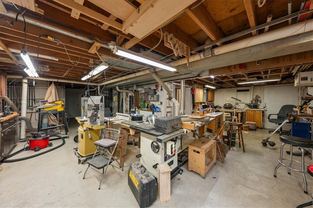 1004 Southeast 3rd Terrace Lee's Summit, MO 64063 - Photo 26 of 30