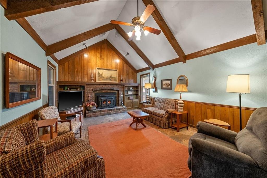 1004 Southeast 3rd Terrace Lee's Summit, MO 64063 - Photo 5 of 30