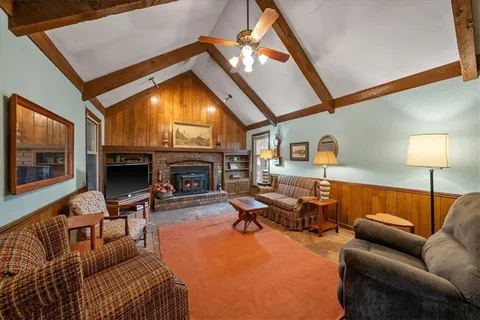 $302,450 | 1004 Southeast 3rd Terrace, Lee's Summit, MO 64063