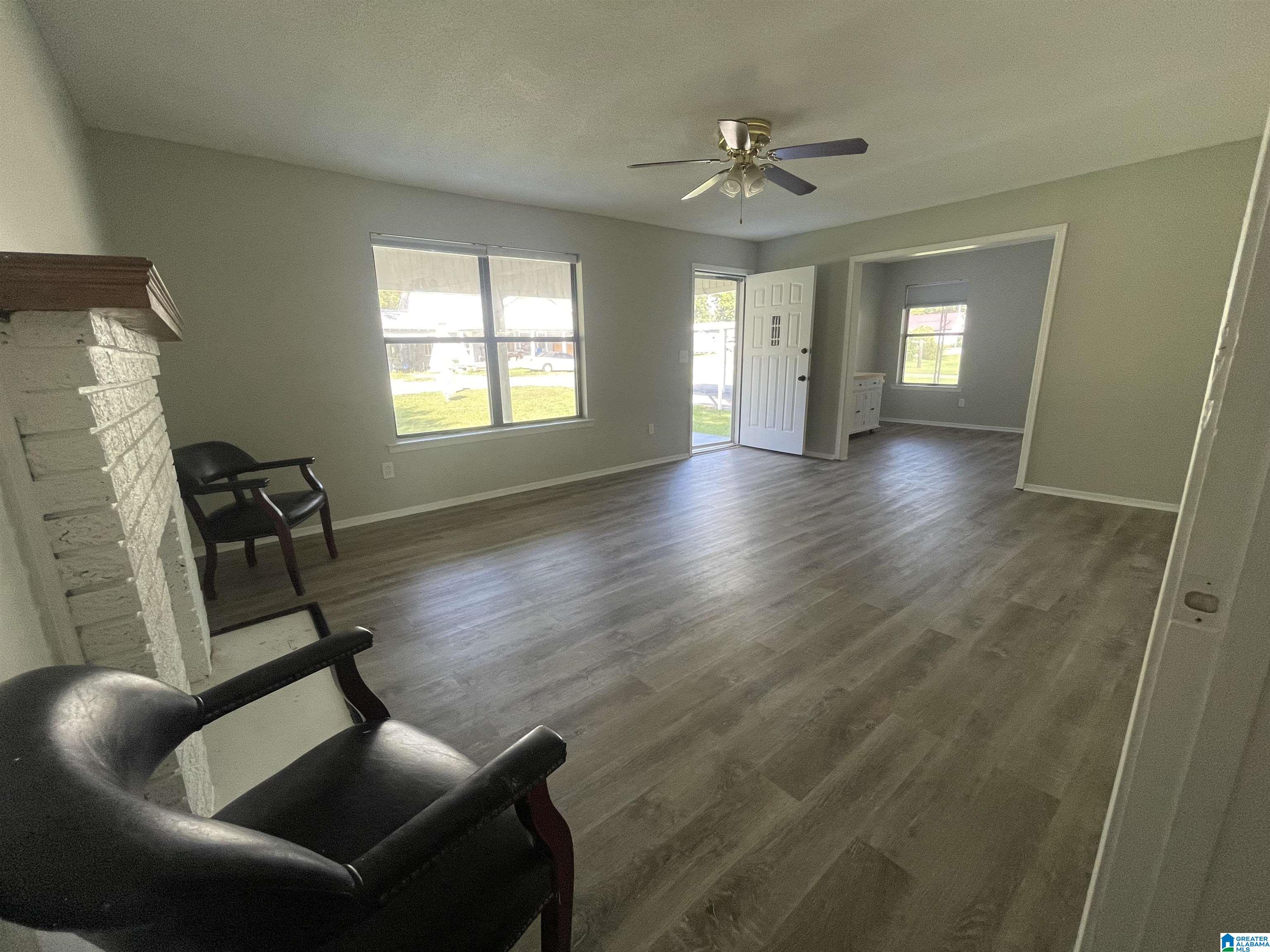 300 1st Street Clanton, AL 35045 - Photo 11 of 18