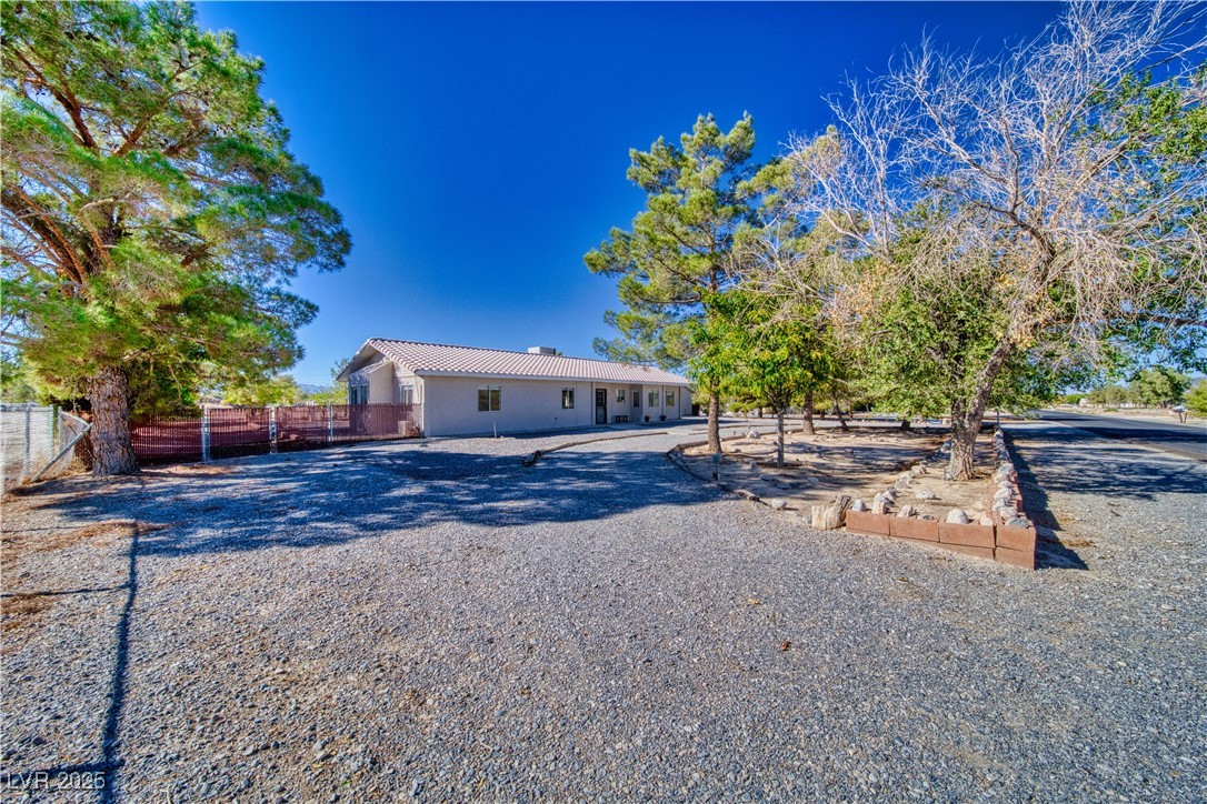 561 Jarvis Road Pahrump, NV 89060 - Photo 2 of 64