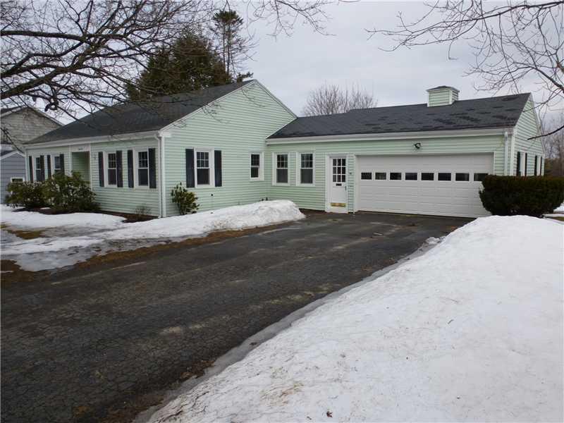 46 Hillview Road Gorham, ME 04038 - Photo 1 of 14 Exterior Front.