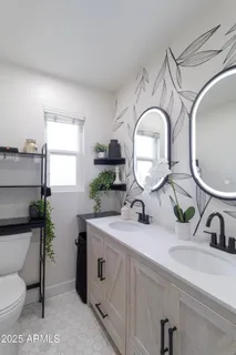 $819,900 | 1903 East Palo Verde Drive, Phoenix, AZ 85016