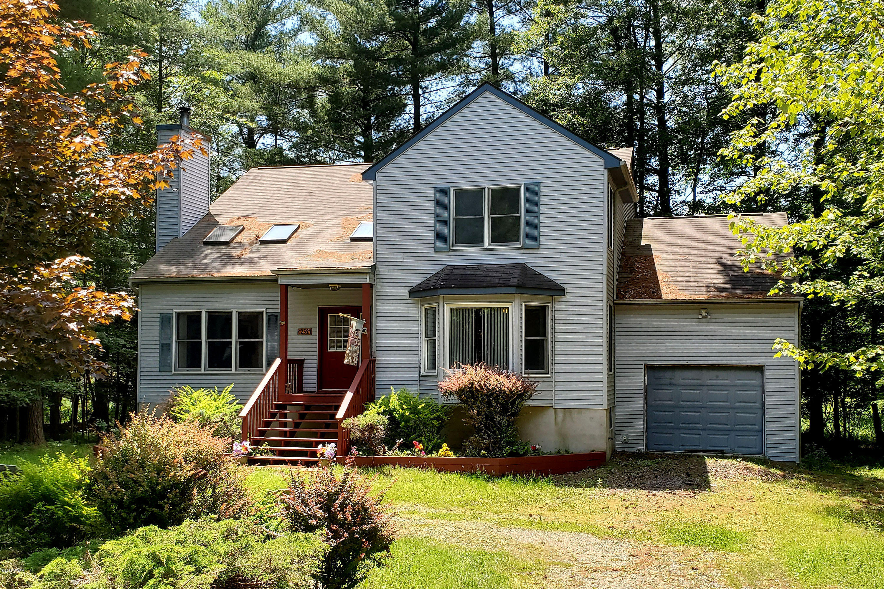 2321 Brookfield Road Lake Ariel, PA 18436 - Photo 2 of 36