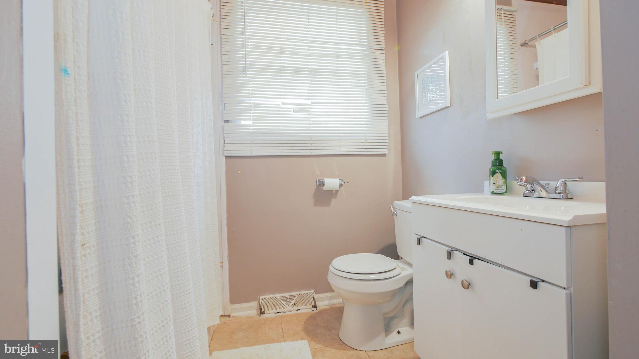804 Wayne Road Lindenwold, NJ 08021 - Photo 15 of 19
