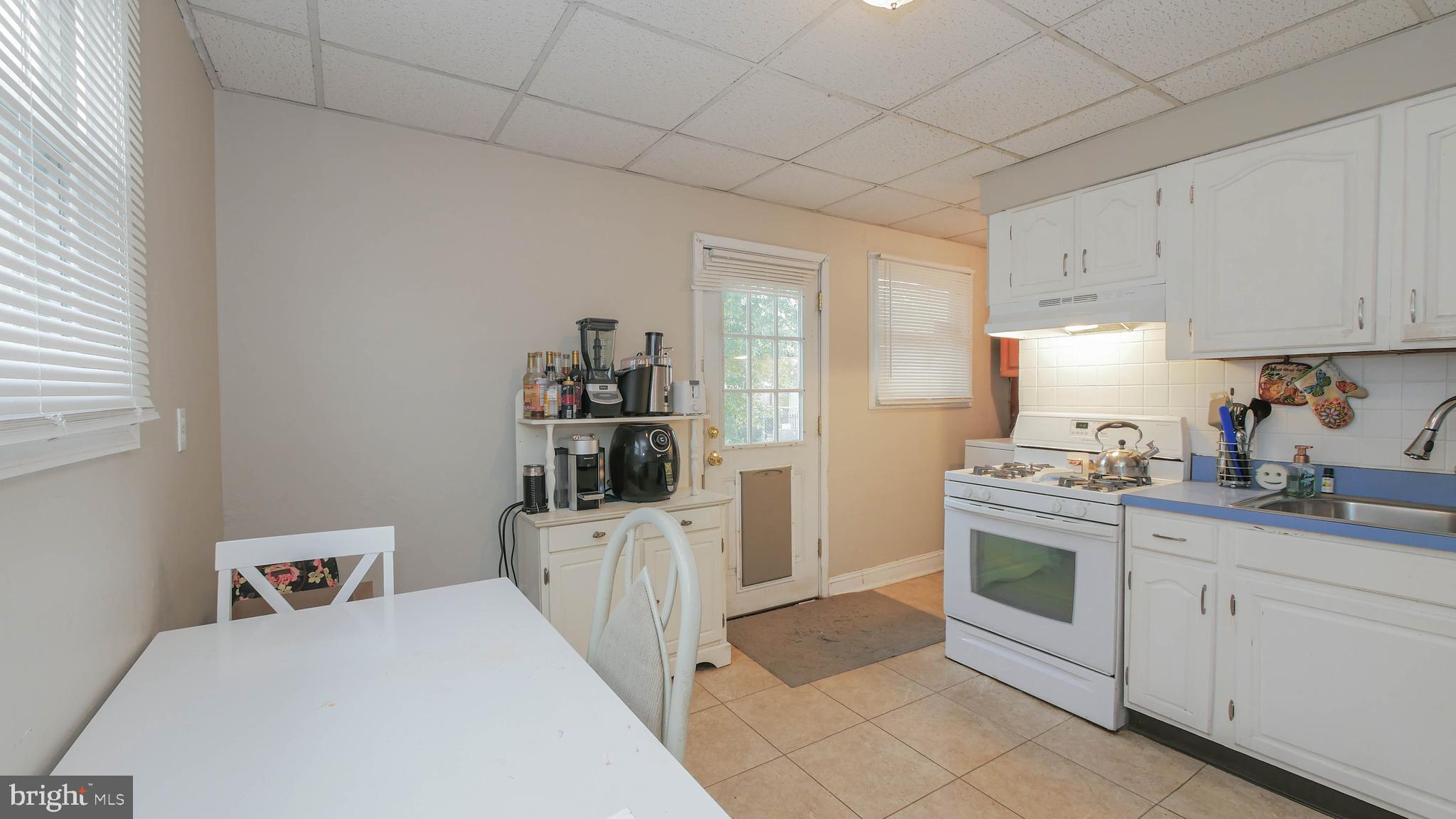 804 Wayne Road Lindenwold, NJ 08021 - Photo 10 of 19