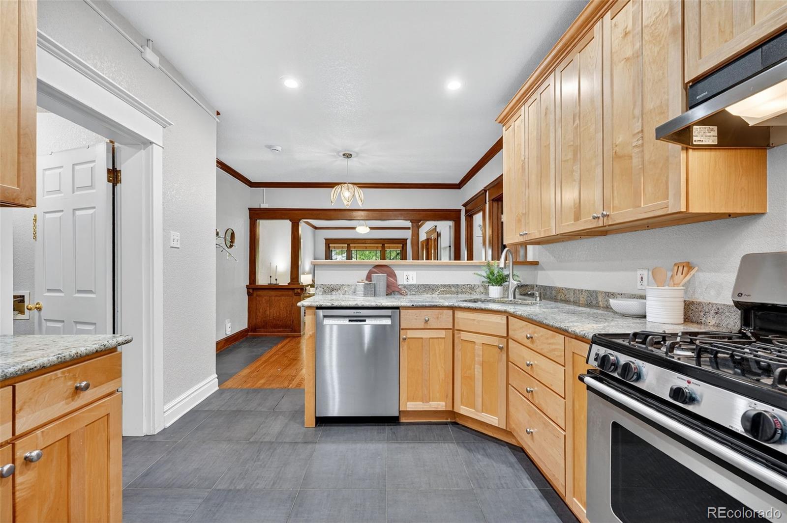 2708 East 14th Avenue, Unit C Denver, CO 80206 - Photo 17 of 42