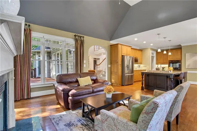 $825,000 | 926 Kinghorn Drive Northwest, Kennesaw, GA 30152