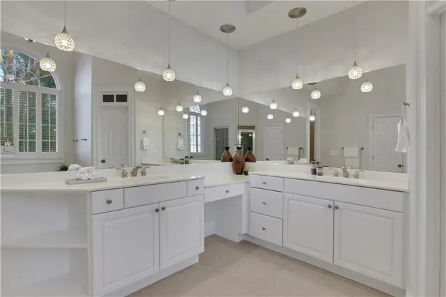 $825,000 | 926 Kinghorn Drive Northwest, Kennesaw, GA 30152